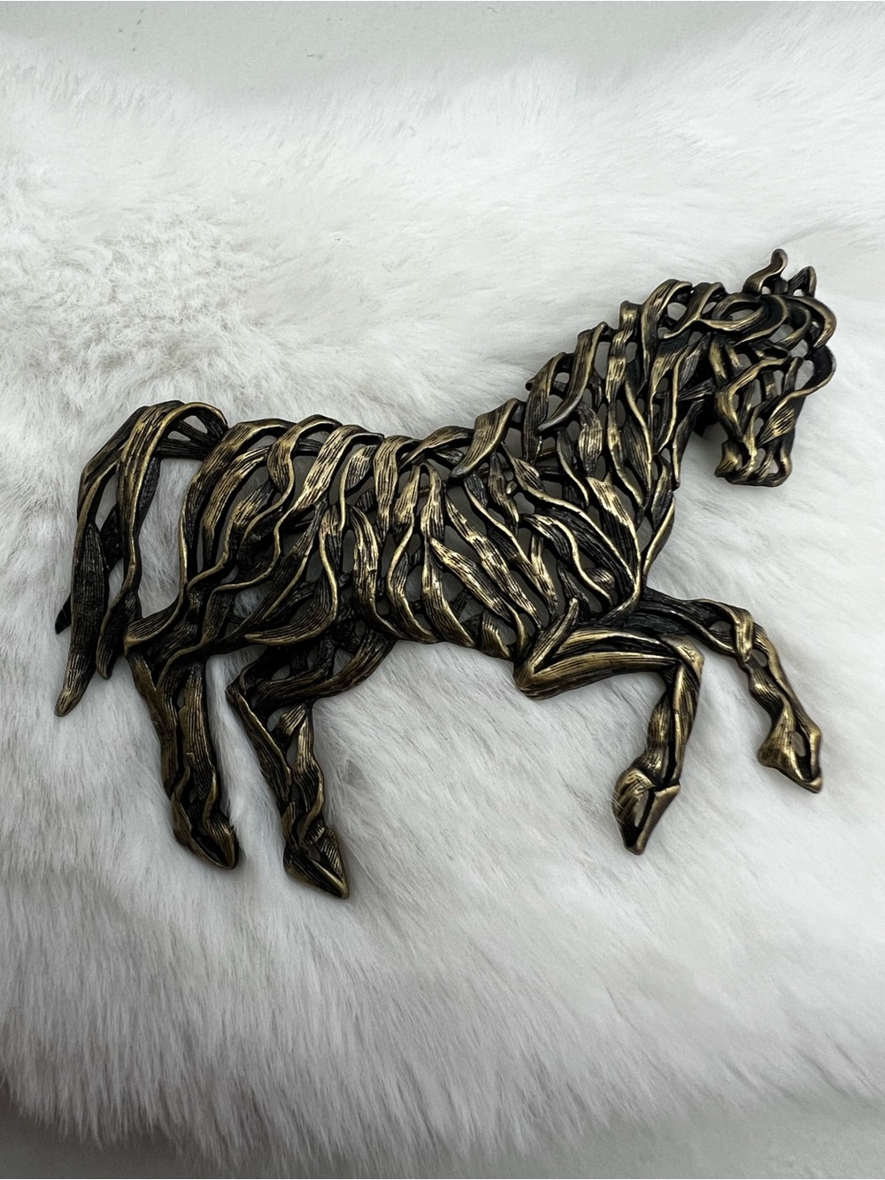 Vintage JJ Signed 1988 Ribbon Horse Brooch Pin - Equestrian Filigree